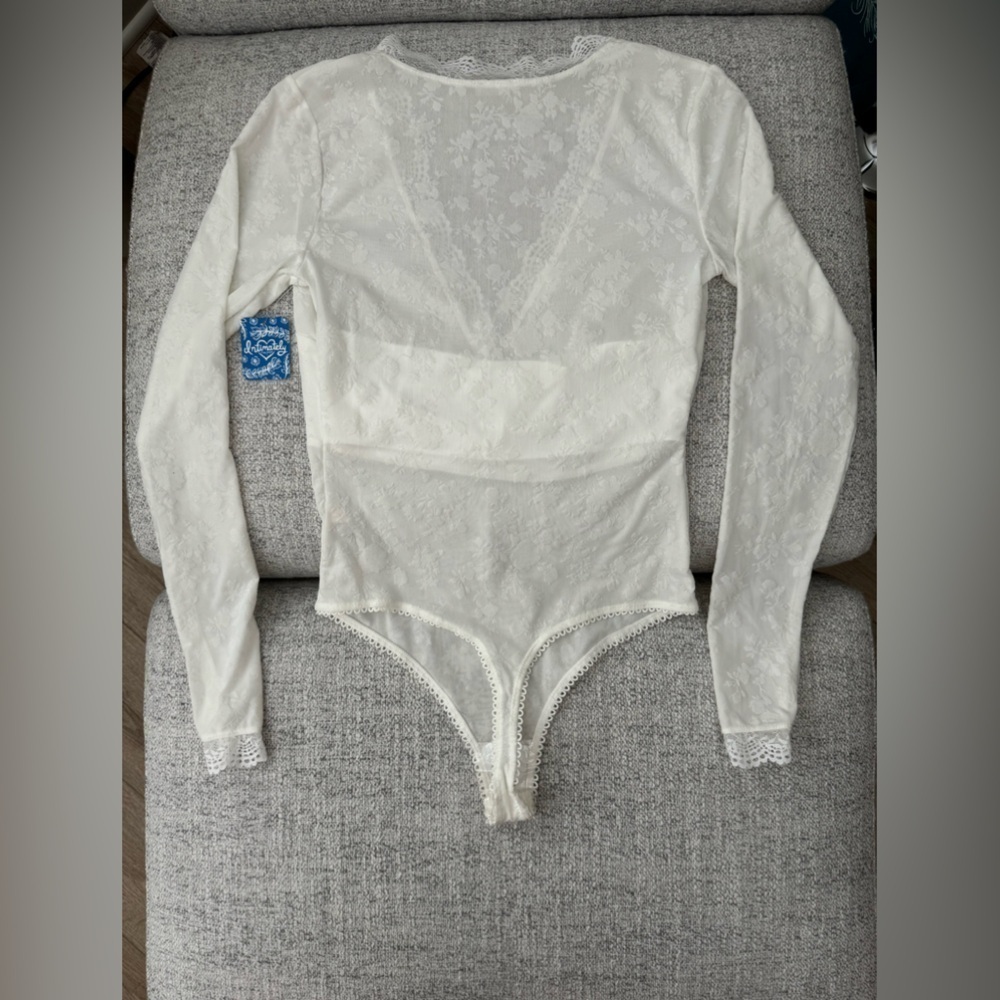 Free People Imtimately white thong bodysuit - Picture 9 of 9